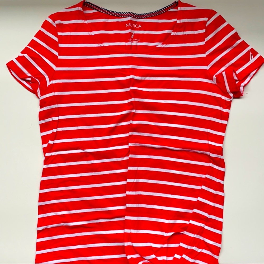 Nautica t shirt
